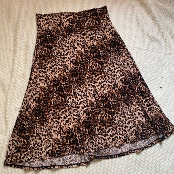 Lularoe Size M Animal Print "Azure" Swing Skirt - Picture 2 of 7